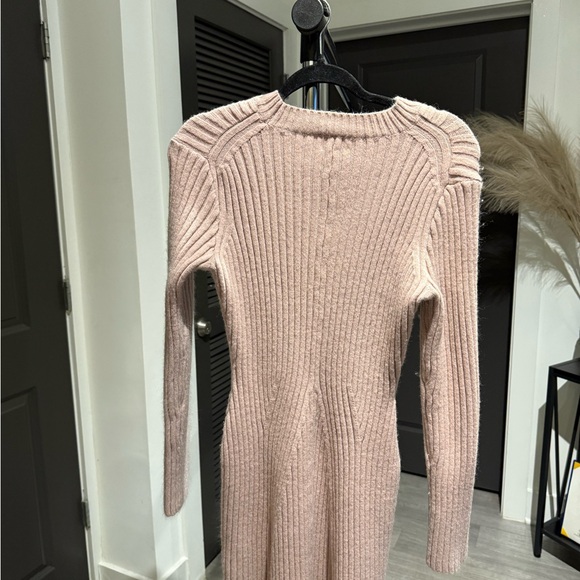 Pink Ribbed Knit Dress - Picture 2 of 3
